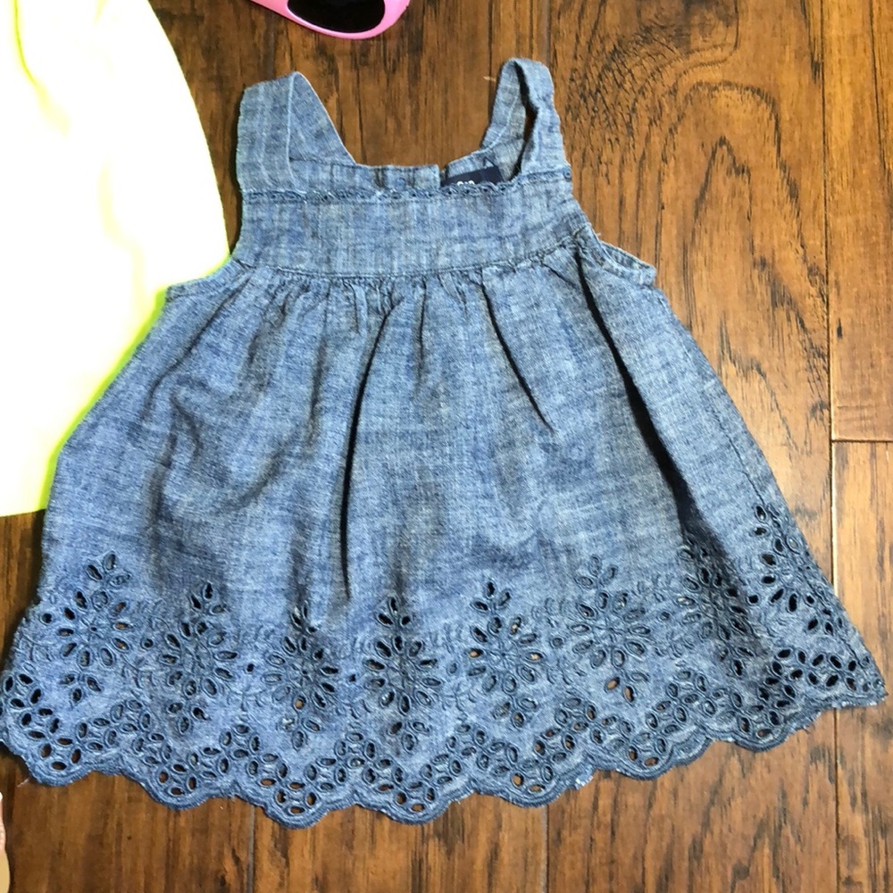 Baby Gap summer bundle yellow and jean tops 18-24 - Picture 2 of 8